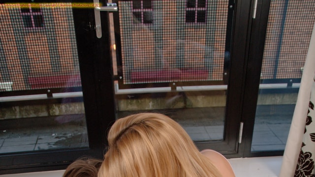 Set_lilymayandtinakay-001