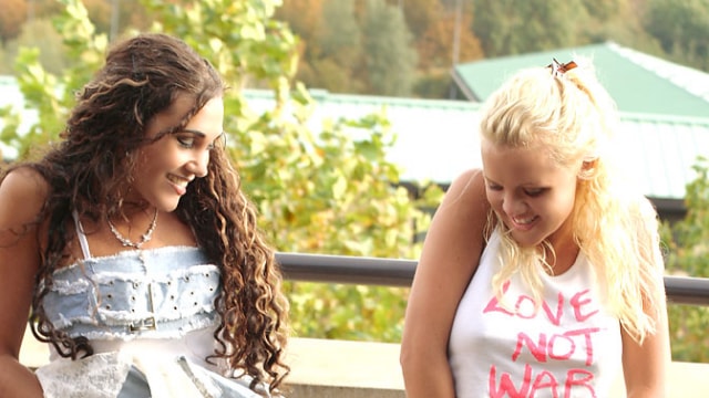 Set_nickiandrobyn-001